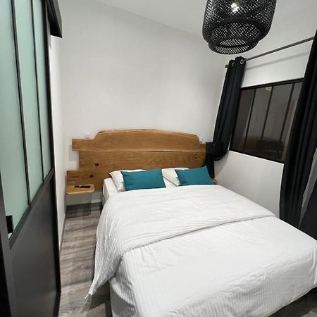 Appartement 4 Personnes Centre De Condom Exterior photo