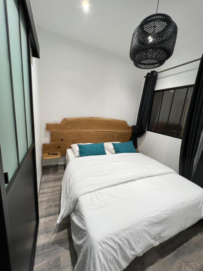 Appartement 4 Personnes Centre De Condom Exterior photo